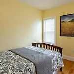 90 - 4Br Dorchester - Sleek Apt Near Marina Bay